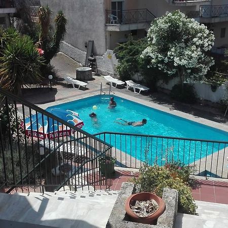 Star Apartment Kallithea  Buitenkant foto